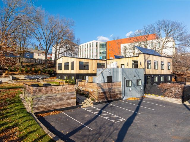 28 Wolcott Street, Providence, RI 02908