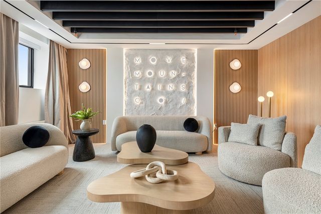 28 Wolcott Street, Providence, RI 02908