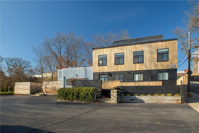 28 Wolcott Street, Providence, RI 02908