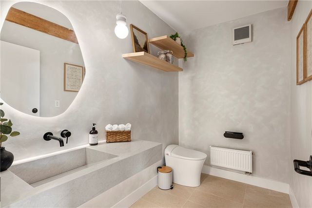 28 Wolcott Street, Providence, RI 02908