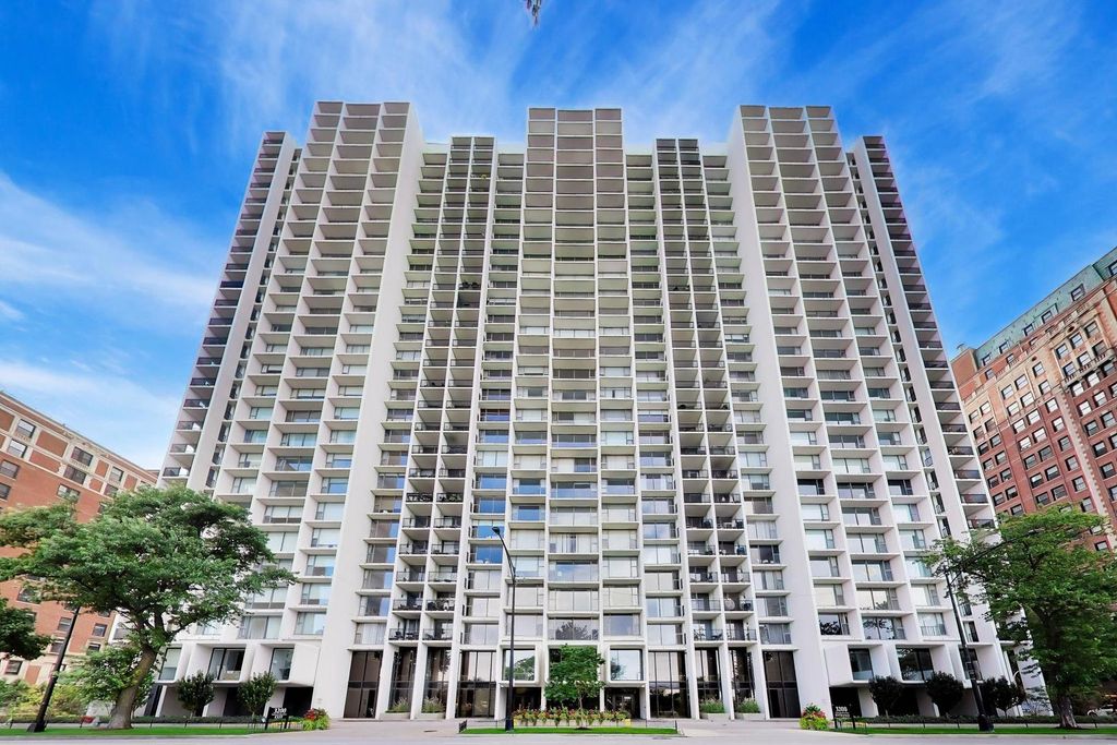 3200 N Lake Shore Drive 2202, Chicago, IL 60657 — exterior