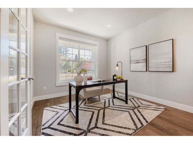 5605 Se STEELE St, Portland, OR 97206