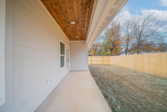 601 Harris, Kilgore, TX 75662