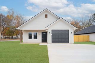 601 Harris, Kilgore, TX 75662