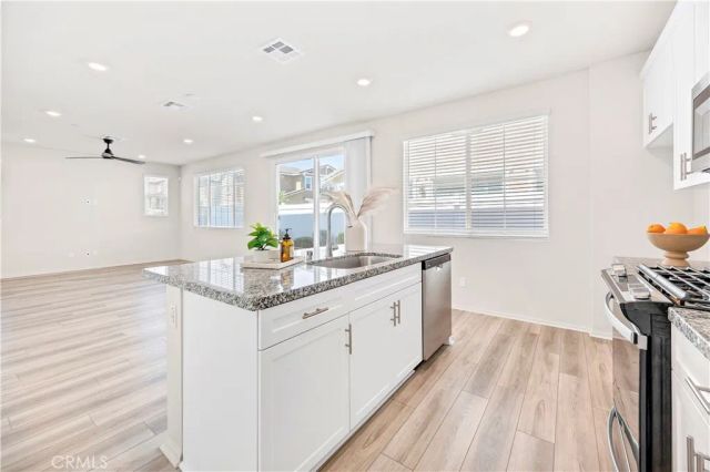 40383 Birchfield Drive, Temecula, CA 92591