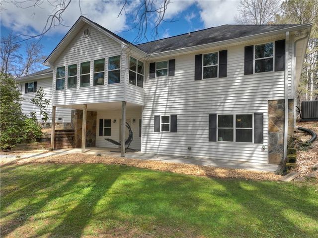 7634 Chatsworth Highway, Ellijay, GA 30540