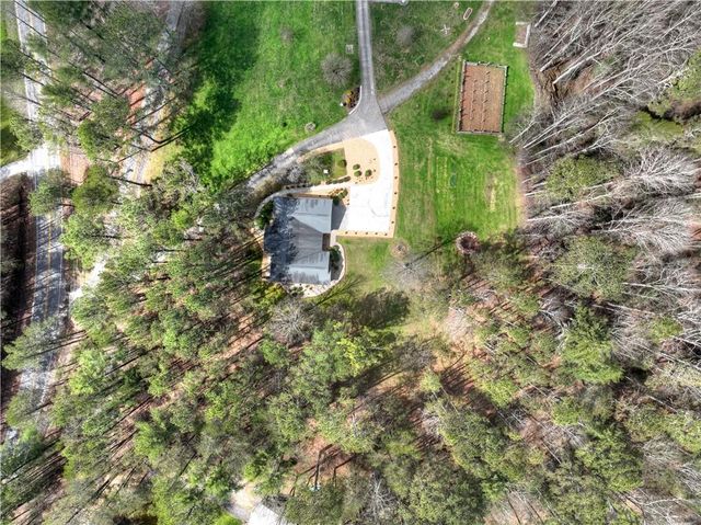 7634 Chatsworth Highway, Ellijay, GA 30540