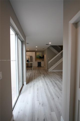 935 Lemonwood Ct -, Hollywood, FL 33019