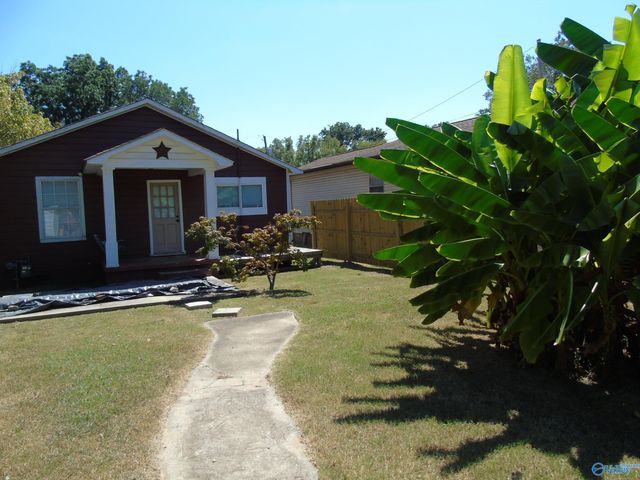 303 Mccullough Avenue, Huntsville, AL 35801