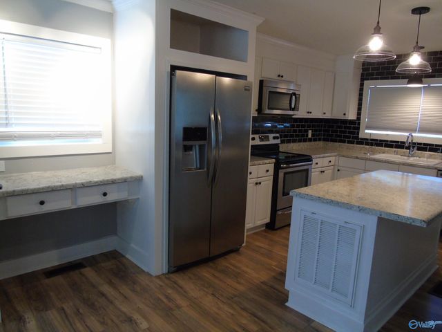 303 Mccullough Avenue, Huntsville, AL 35801