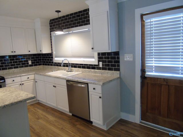 303 Mccullough Avenue, Huntsville, AL 35801