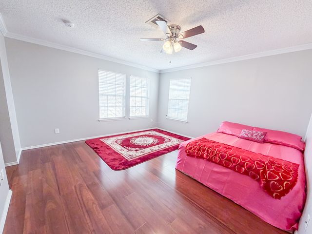 2044 Talon Drive, Lewisville, TX 75077