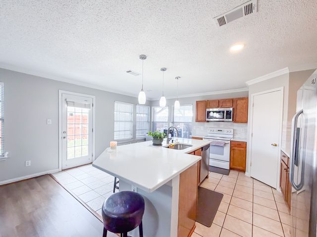 2044 Talon Drive, Lewisville, TX 75077