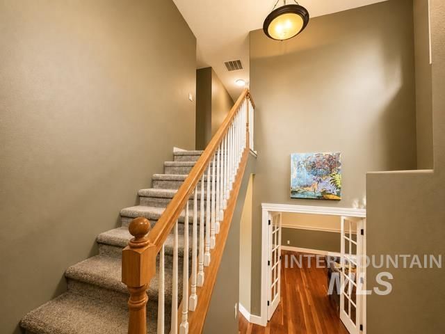 731 E Ridge Dr, Eagle, ID 83616