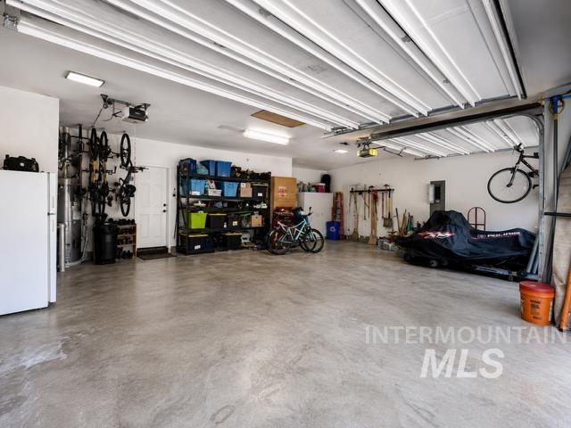 731 E Ridge Dr, Eagle, ID 83616