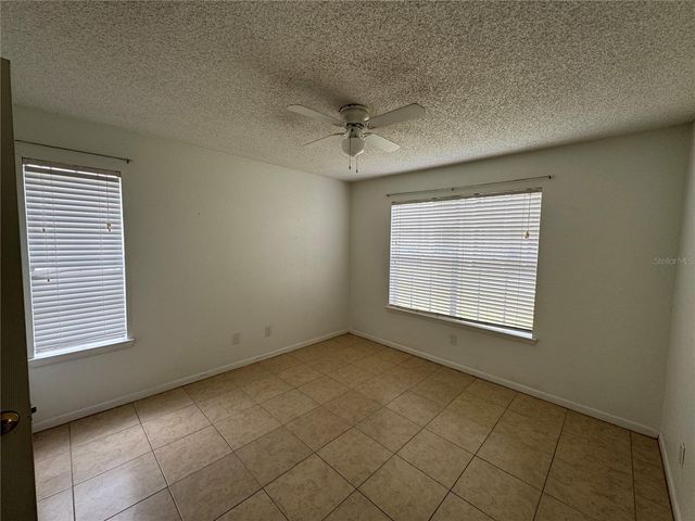 4401 THORNBRIAR LANE 102, Orlando, FL 32822