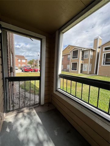 4401 THORNBRIAR LANE 102, Orlando, FL 32822