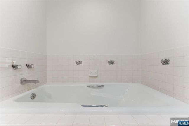 125 Hickory Avenue A, Tenafly, NJ 07670