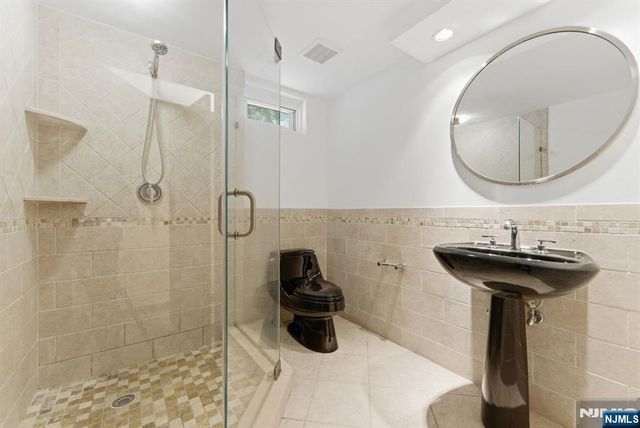 125 Hickory Avenue A, Tenafly, NJ 07670