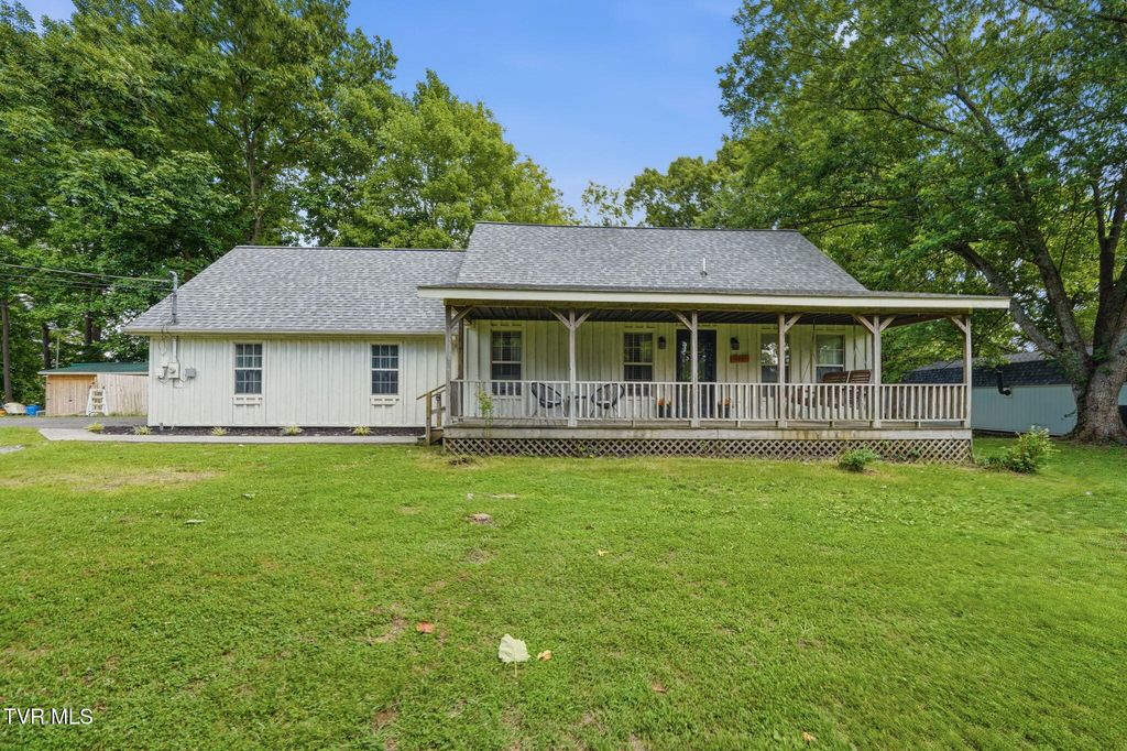 122 Spring Hollow Lane, Jonesborough, TN 37659