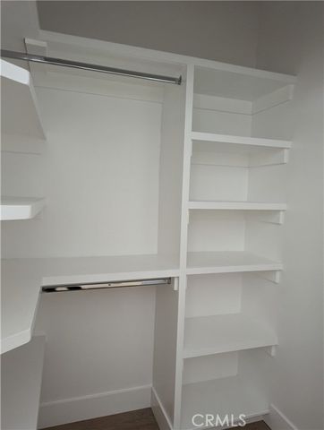 8238 Sharuzi Lane, Northridge (los Angeles), CA 91325