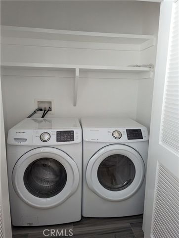 8238 Sharuzi Lane, Northridge (los Angeles), CA 91325