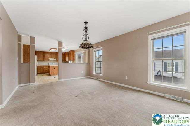 707 San Simeon Place, Forks Twp, PA 18040