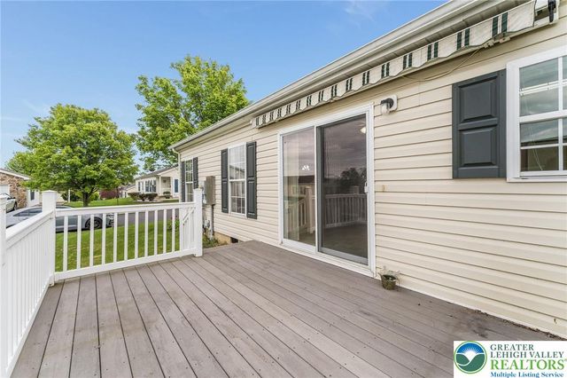 707 San Simeon Place, Forks Twp, PA 18040