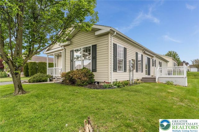 707 San Simeon Place, Forks Twp, PA 18040