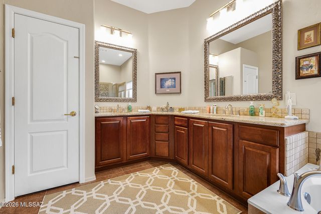 6313 N Via Lomas De Paloma, Tucson, AZ 85718