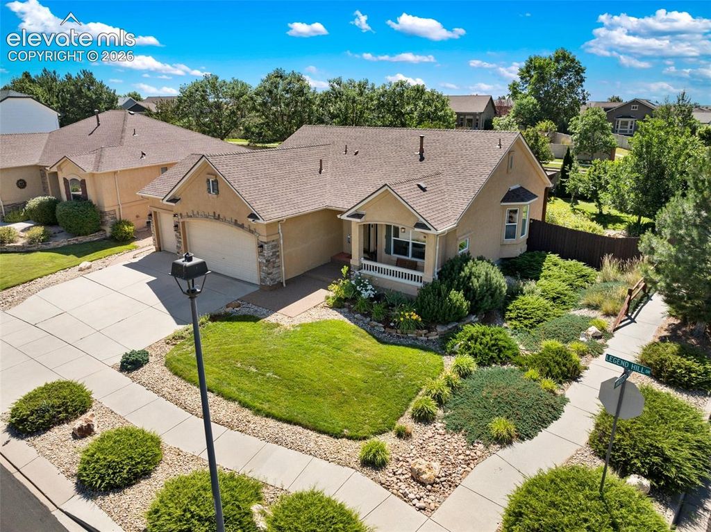 7517 Legend Hill Drive, Colorado Springs, CO 80923 — exterior