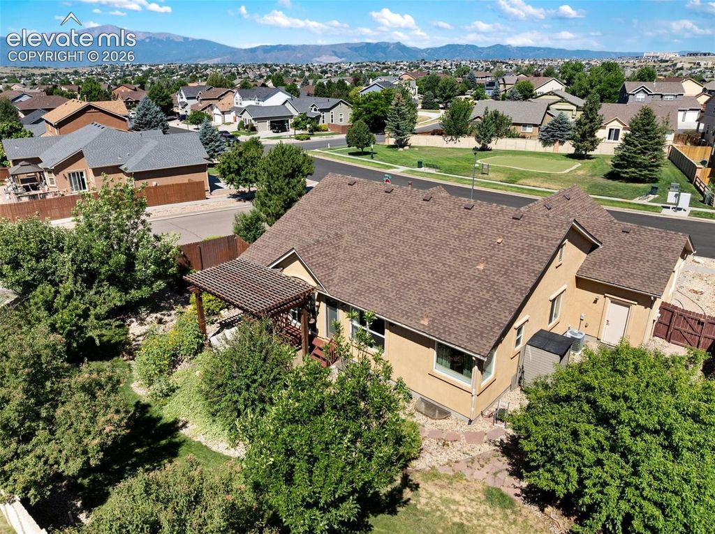 7517 Legend Hill Drive, Colorado Springs, CO 80923 — photo 5