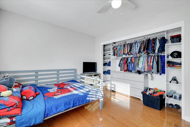 1988 Jeffrey Dr, Yuba City, CA 95991