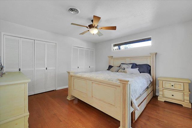 1988 Jeffrey Dr, Yuba City, CA 95991