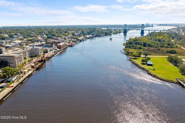 21 N Front Street 3b1, Wilmington, NC 28401