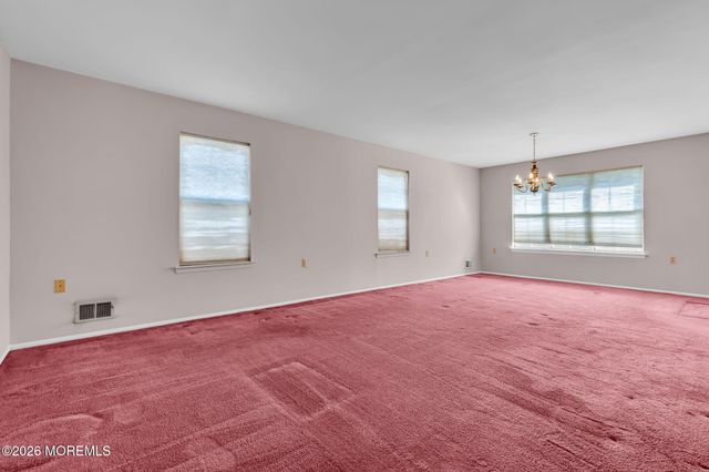 21 Hastings Drive, Forked River, NJ 08731