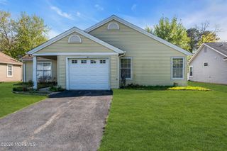 21 Hastings Drive, Forked River, NJ 08731