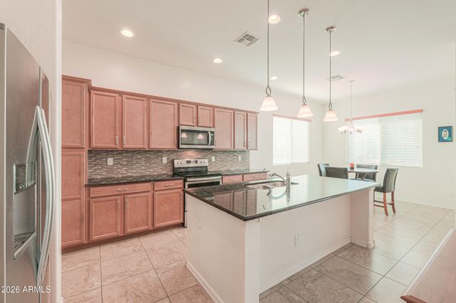 339 N SAN RICARDO Trail, Casa Grande, AZ 85194