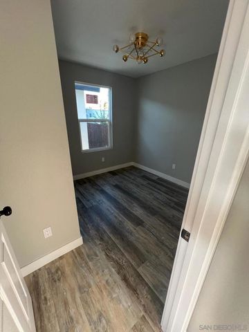 3050 K, San Diego, CA 92102