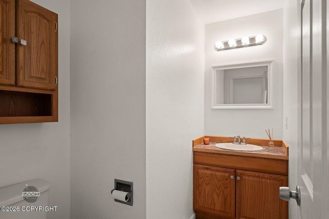 7711 Little Bend Circle, Anchorage, AK 99507