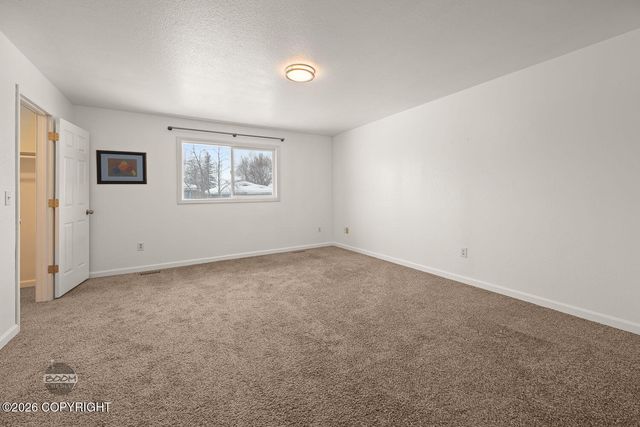 7711 Little Bend Circle, Anchorage, AK 99507