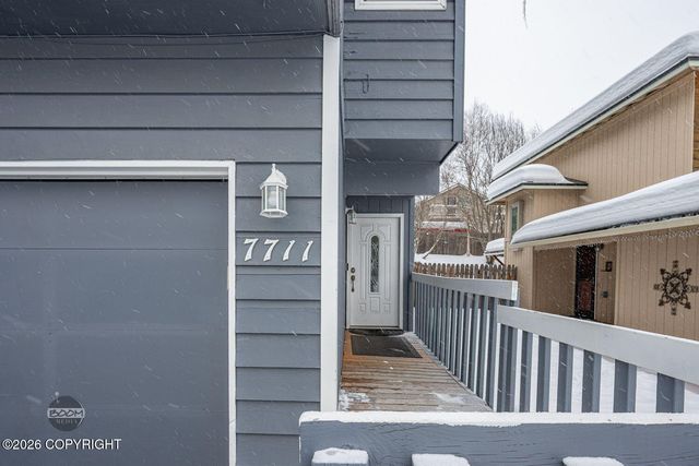 7711 Little Bend Circle, Anchorage, AK 99507
