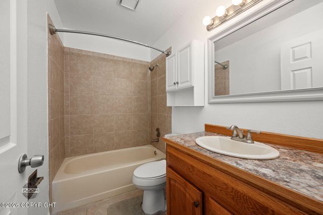 7711 Little Bend Circle, Anchorage, AK 99507