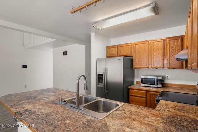 7711 Little Bend Circle, Anchorage, AK 99507