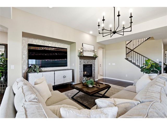 27822 E Long Pl, Aurora, CO 80016