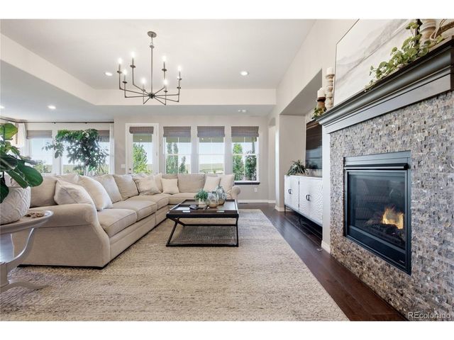 27822 E Long Pl, Aurora, CO 80016