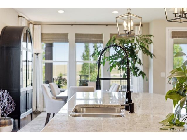 27822 E Long Pl, Aurora, CO 80016