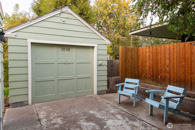 319 E Chestnut Street, Walla Walla, WA 99362