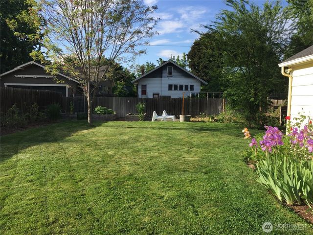 319 E Chestnut Street, Walla Walla, WA 99362