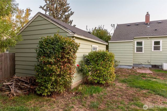 319 E Chestnut Street, Walla Walla, WA 99362